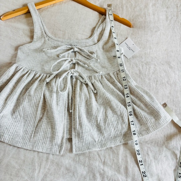 American Eagle Outfitters Light Gray Lace-Up Crop Top - Picture 10 of 10